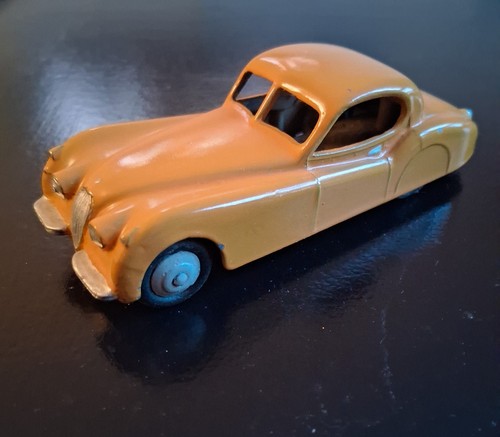 Dinky early 157 jaguar - dinky,