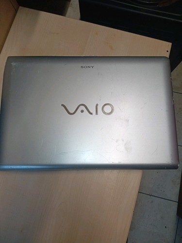 Sony vaio pcg 61611m - sony, laptop