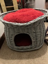 Wicker Cat Bed 