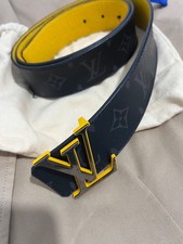 Louis vuitton initiales - lv,