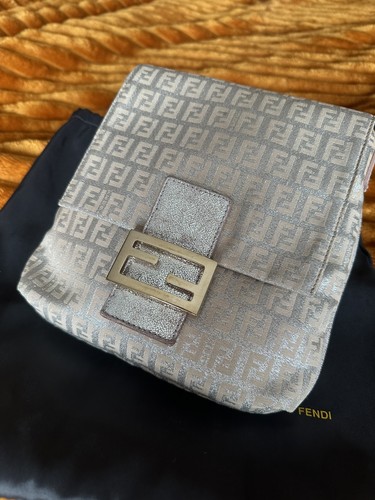 Fendi zucchino mamma bucket - fendi,