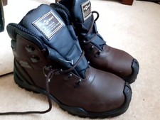 Aimont Totus Work safety boots (steel capped) - UK 3 Eur 36
