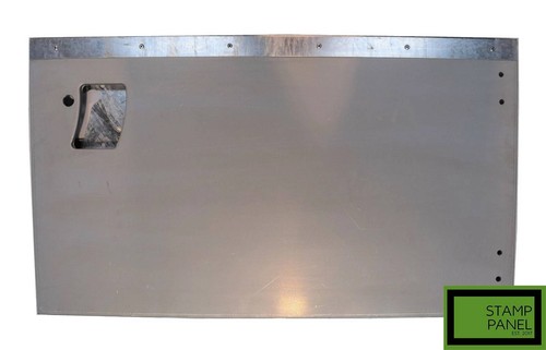 Rear tailgate half - tailgate, swings