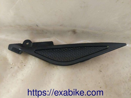 Straight plastic element for - straight,
