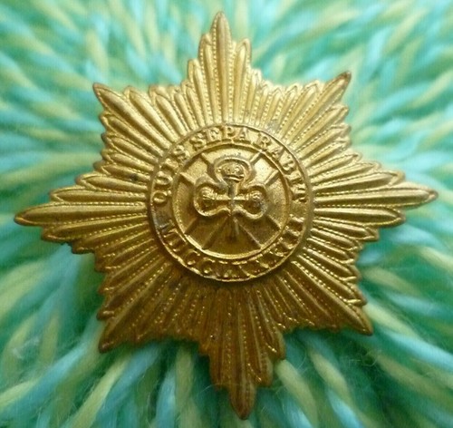Irish guards cap badge all - guards,