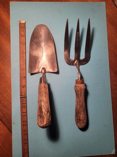 Vintage garden hand fork - hand,