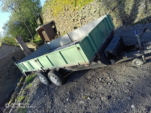 12ft tipping trailer - ,