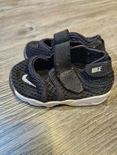 Kids Nike Rifts Size 4.5 UK And Nike Trainers Toddler