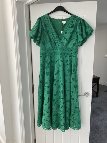 Nwt women coast size - coast,