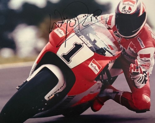 Wayne rainey hand - rainey,