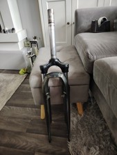 700c 28” SUNTOUR HYBRID CR-8 SUSPENSION FORK 1 1/8” 220mm V BRAKE Metallic Grey