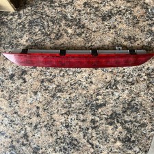 MAZDA2 MK BRAKE LIGHT REAR D46151580 CENTRE HIGH BOOT TAILGATE 15-24