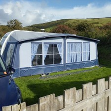 Isabella Ventura 1025 Full Awning