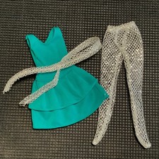 Vintage Sindy Doll Clothes