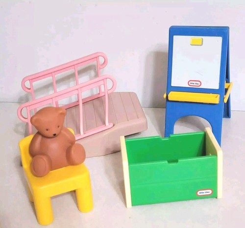 Vintage little tikes dollhouse - vintage,