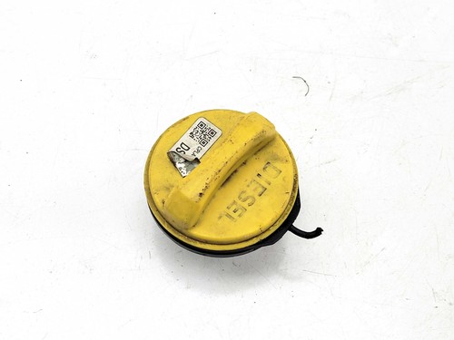 Fuel tank filler - fuel, screw