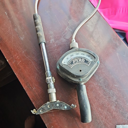 Pyro pyrometer - pyro,
