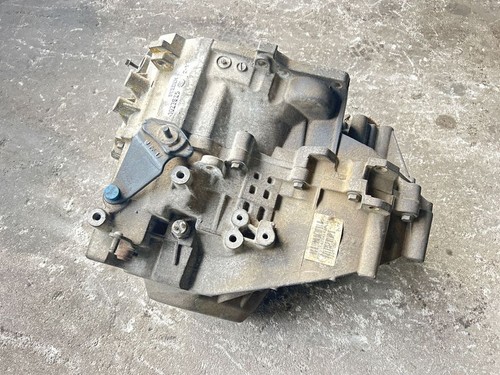 Mitsubishi carisma 2002 - carisma,