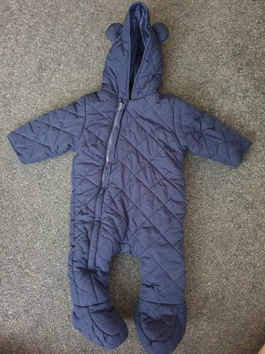 Primark months blue - 6-9,