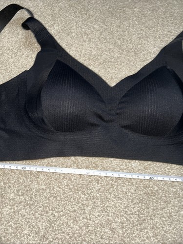 Black seamless belvia bra size - belvia,