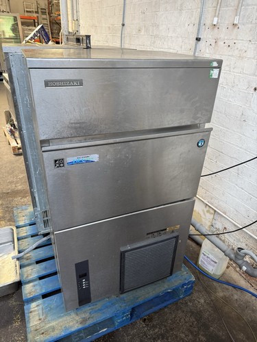 Hoshizaki ice cube machine - ice,