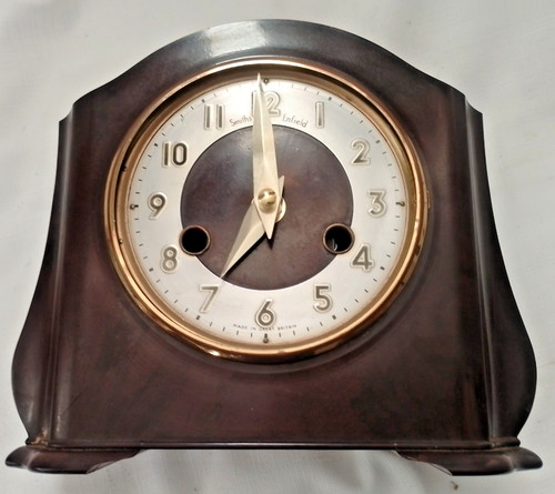Vintage art deco bakelite - art,