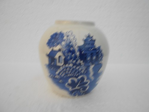 Royal cauldron willow pattern - royal,