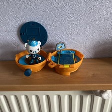 Fisher Price Octonauts - Captain Barnacles On The Go Pod