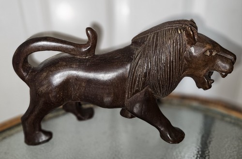 Vintage wood carved lion - vintage,