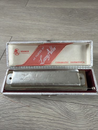 Larry adler hohner chromatic - larry,