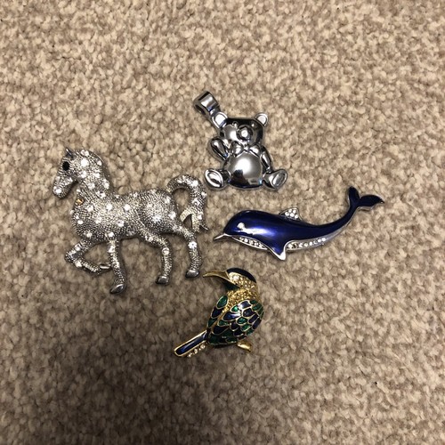Animal brooches job lot - animal,