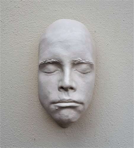 Life size bust - life,