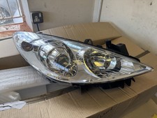 NEW GENUINE PEUGEOT 307 PASSENGER SIDE LEFT HALOGEN HEADLIGHT 2002 2009