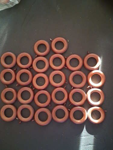 Small wooden curtain rings - wooden,
