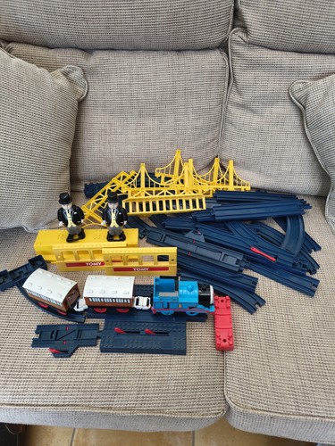 Thomas the tank set bundle - thomas,