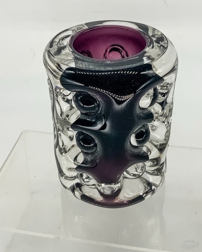 Liskeard glass vase ex - by,