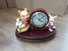 Vintage Winnie the Pooh and Piglet Figurine Clock