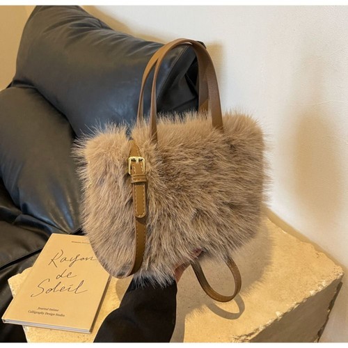 Faux fur ladies shoulder - faux,