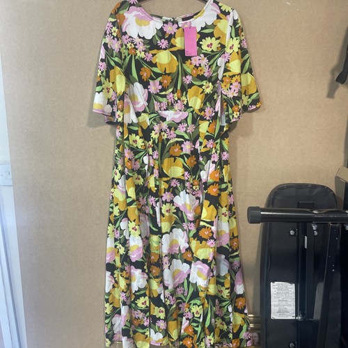 Ladies brand new beautiful - ladies,