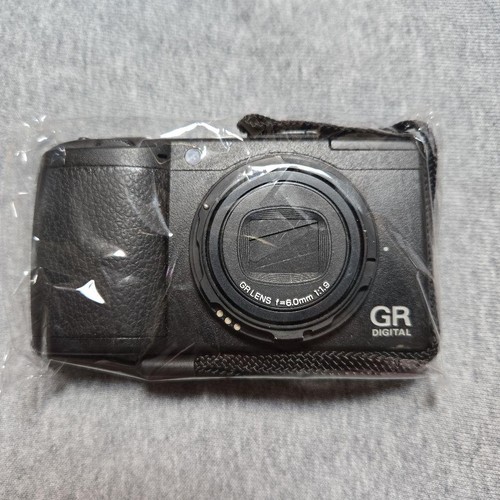Ricoh digital iii - ricoh, compact