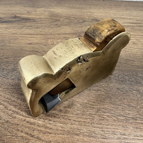 Vintage brass shoulder rebate - shoulder,