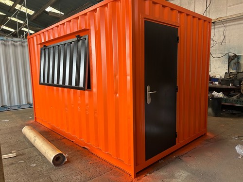 10ft 8ft shipping container - 10ft, x