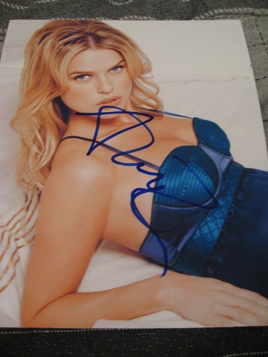Alice eve signed autograph - alice,