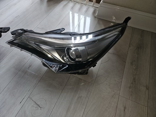 Toyota avensis 2015 2018 - toyota,