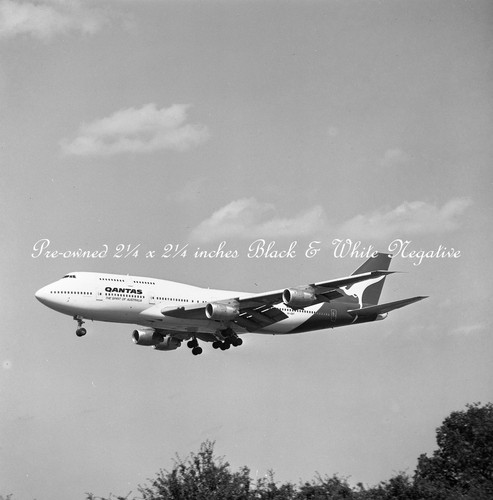 Qantas boeing 747 - boeing, vh-ebt