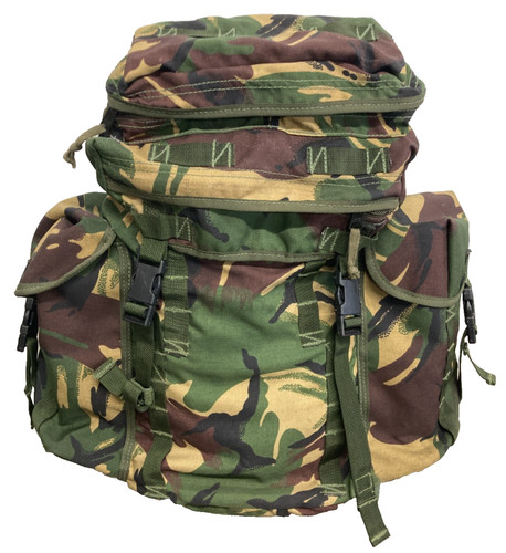 Genuine british army patrol - army,