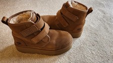 ugg platform boots size 3