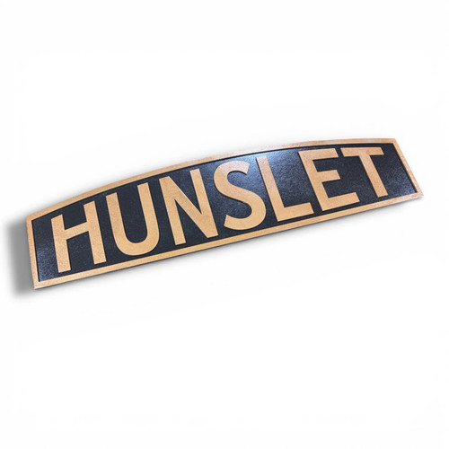 Replica hunslet bonnet - badge,
