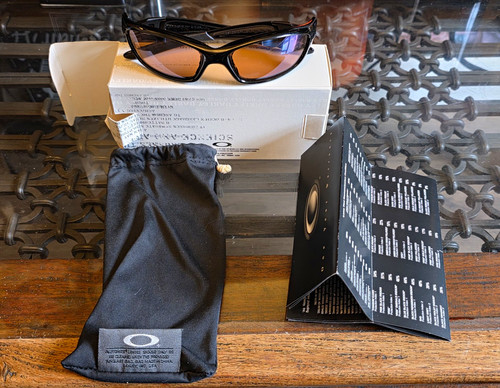 Oakley straight jacket - oakley,