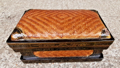 Antique lacquer woven wicker - antique,